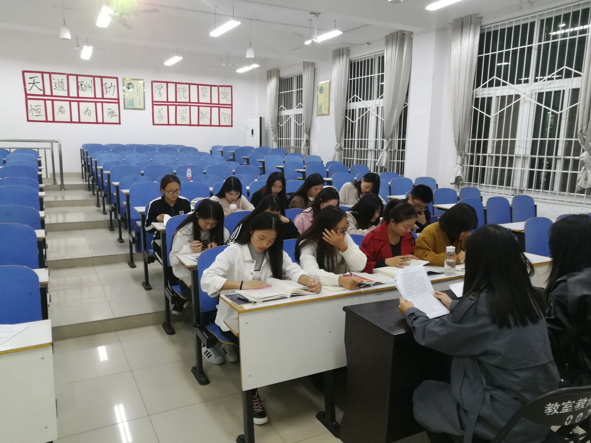 2017111020433243.jpg best365中国官方网站2.jpg